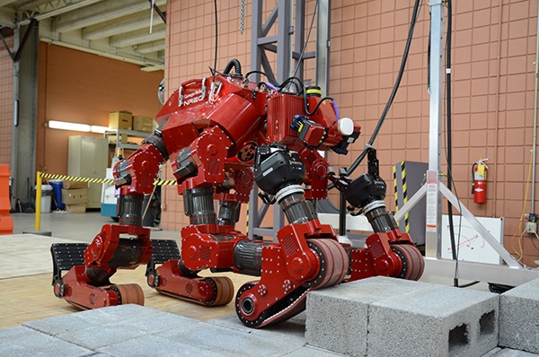 Robot gripper in Darpa Robot Competition