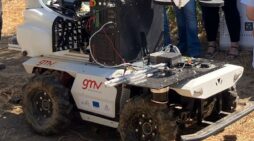 Crop Weed Control Robot