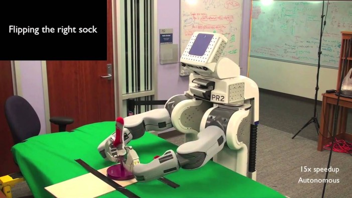 Robot able to understand and manipulate objects with precision